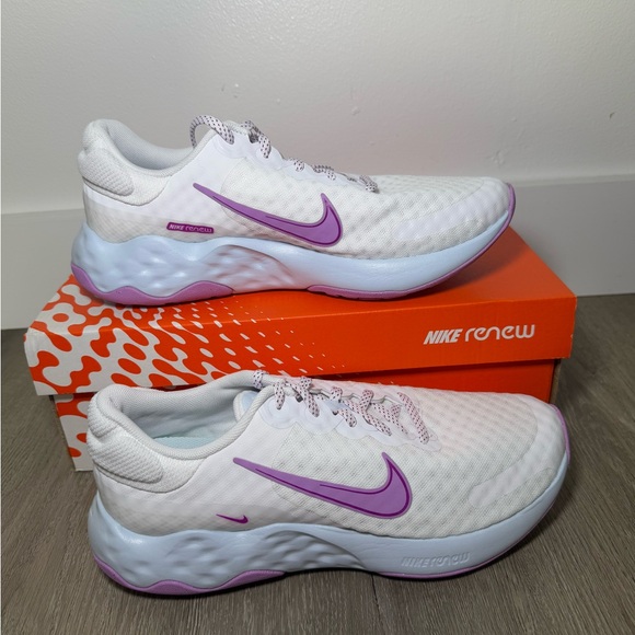 Nike Renew Ride 3 Training Sneakers White Pink Women’s Size 9 New - Picture 2 of 6